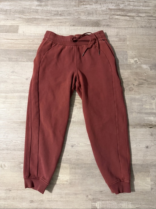 lululemon athletica Pants - Women’s Lululemon joggers *FLAWED*